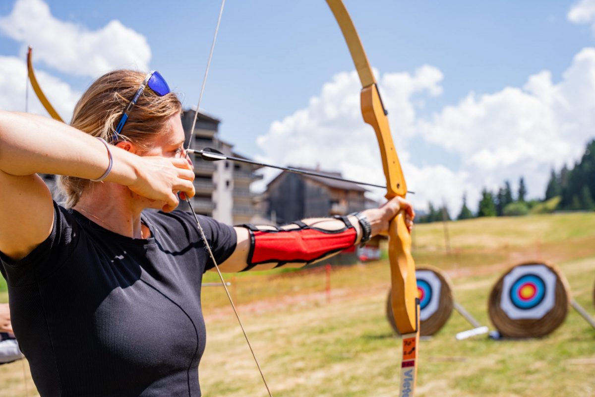 Tir à l'arc Auris-en-Oisans Activité enfants famille