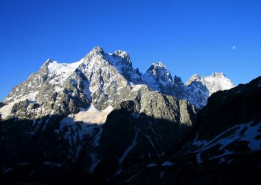 Day hike with the Bureau des Guides de la Grave
