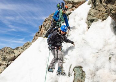 Full-day mountaineering with the Bureau des Guides de la Grave