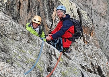 Grande Voie climbing lessons – Odile Martin Cocher – Aventure Verticale La Meije
