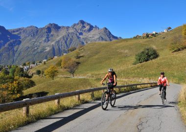 The discreet Alpe d’Huez electric bike climb