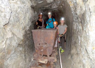 The small route of the mines in via cordata – Odile Martin Cocher – Aventure Verticale La Meije