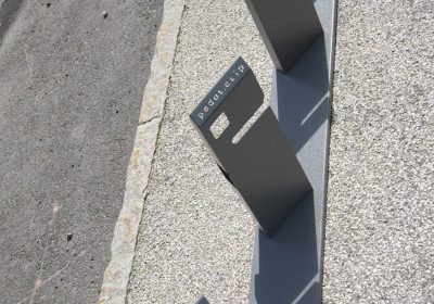 Rack à vélo 5 places – Place des Écrins