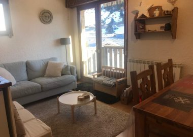 Les Nigritelles B 1 – 12 “Le Refuge”