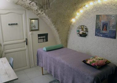 Wellbeing – Massages and energy treatments Nicolas Ponton and Claire Letoublon