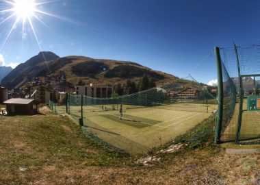 Tennis lessons, tournaments – Tennis Club Les 2 Alpes