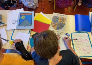 Workshop introducing the craft of making seals and coats of arms as they were made in the Middle Ages, in partnership with GEMA
