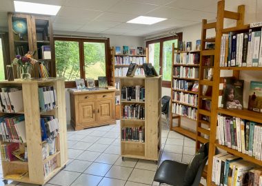 Auris en Oisans public library