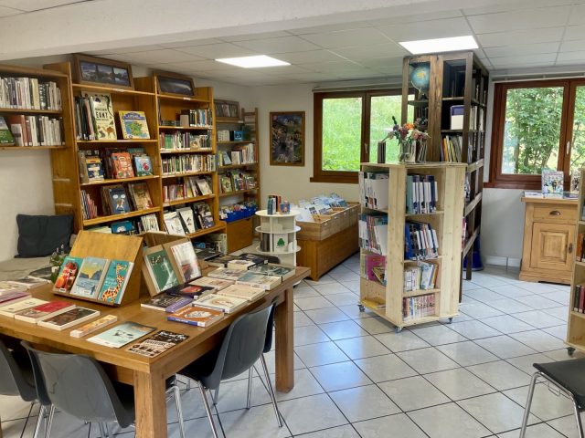 Auris en Oisans public library_Auris-en-Oisans