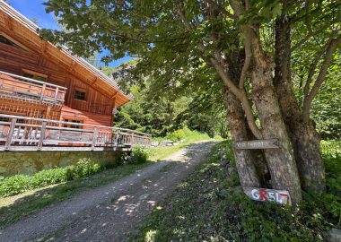 Hike to the Pierre Ronde Via Ferrata—starting from Auris-en-Oisans