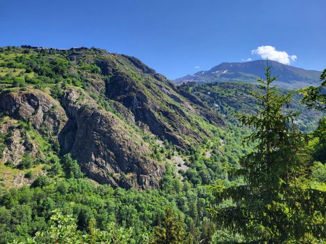 View from the Sarenne Gorges Trail