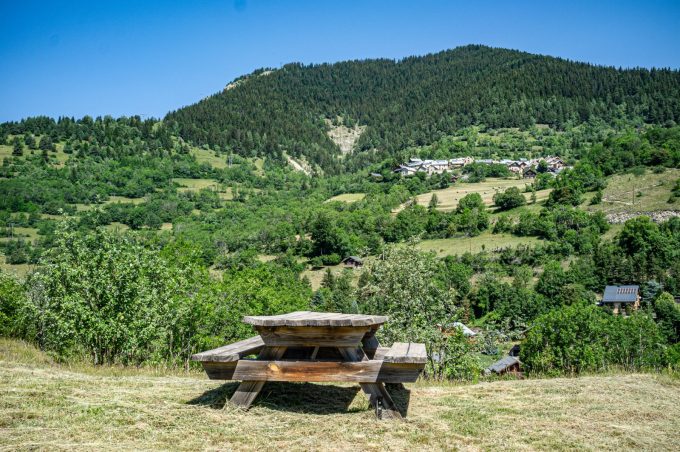 The hamlet of Les Certs as seen from La Balme