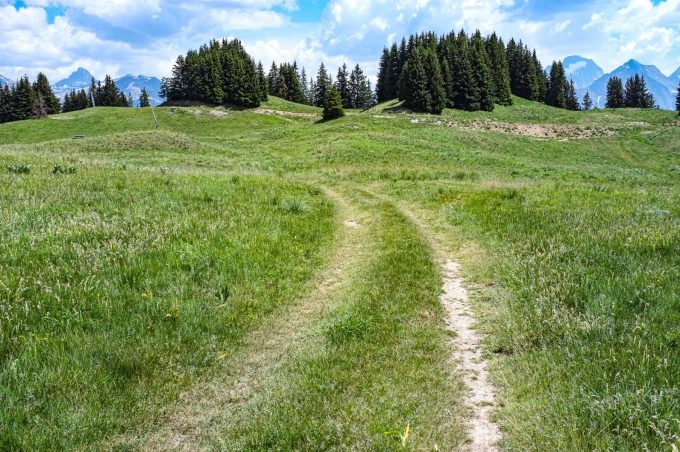 Trail to Les Sures