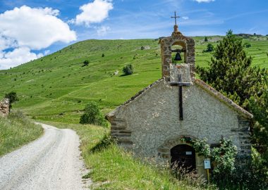 Hameau de Cluy – Hiking from Auris-en-Oisans resort