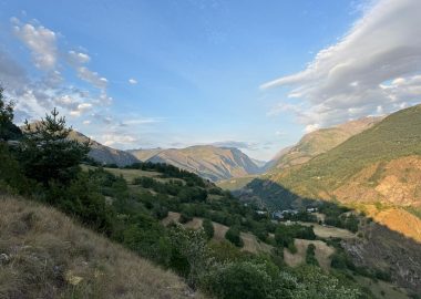 8 – Trail ombragé dans les hameaux d’Auris