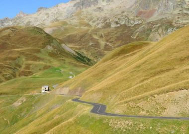 The grand tour of the Cols (Circuit n°17)