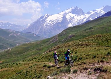 Crossing the Oisans – mountain biking from Galibier in 3 days